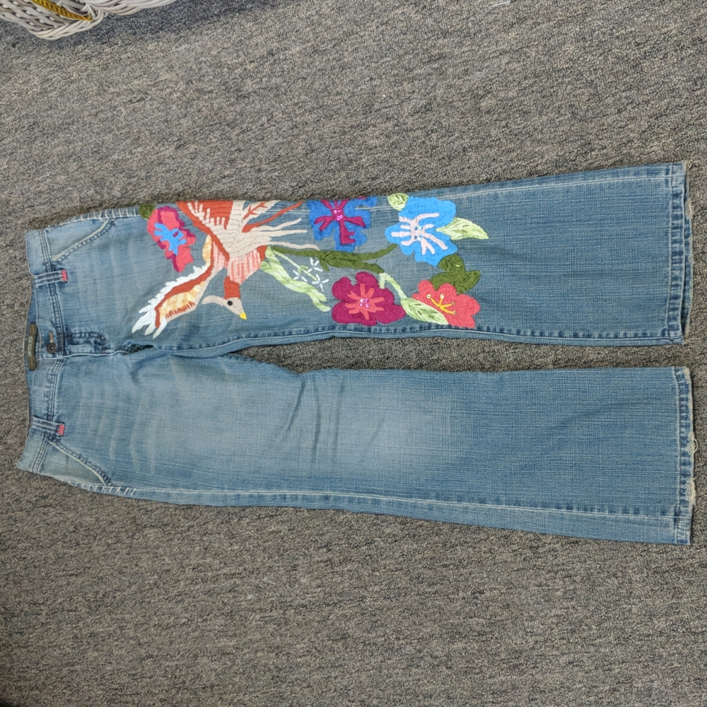 NFSD52023 Switch USA Embroidered Jean Size 28